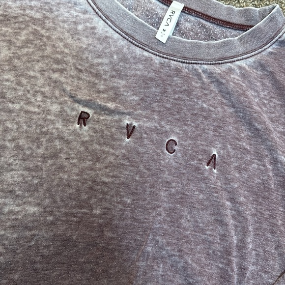 Distressed RVCA sweater - Picture 3 of 3